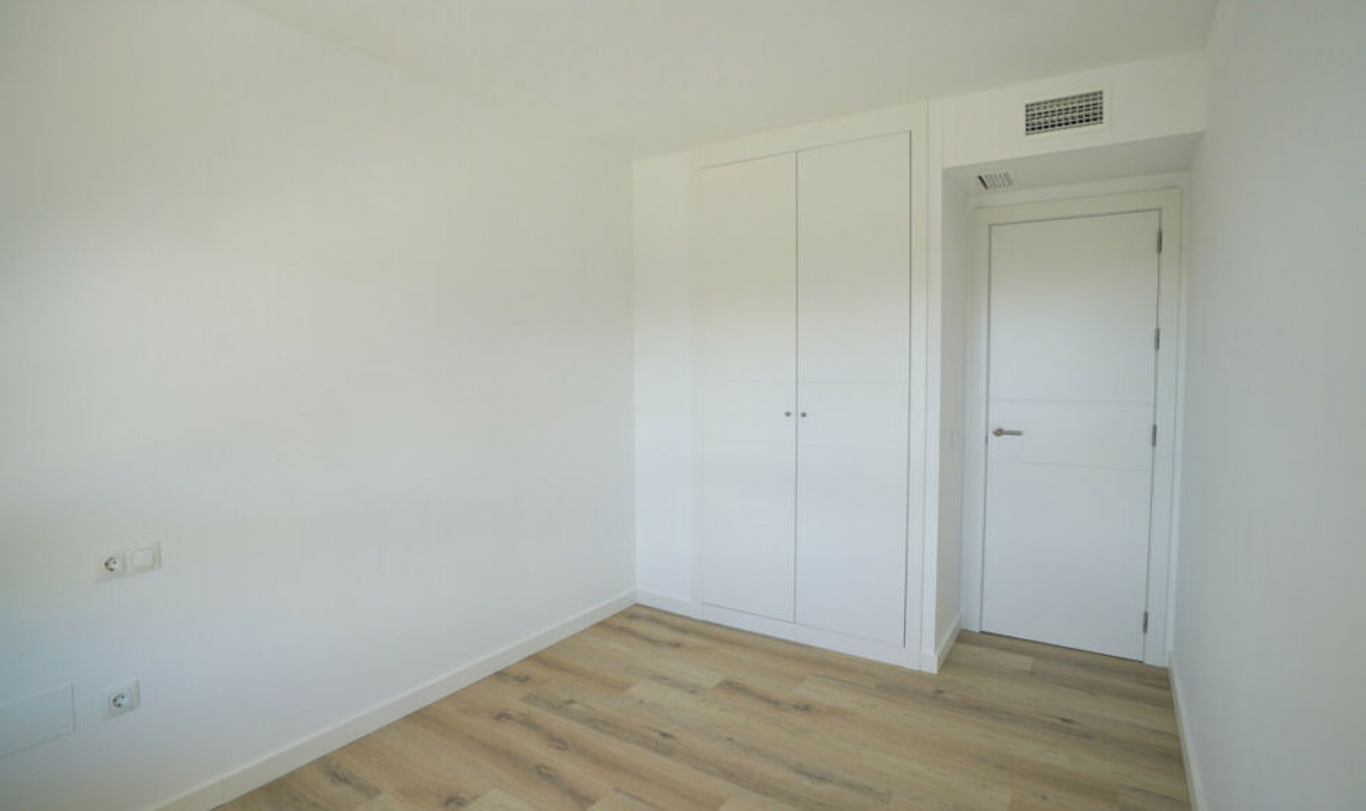 Resale - Apartment -
Marbella