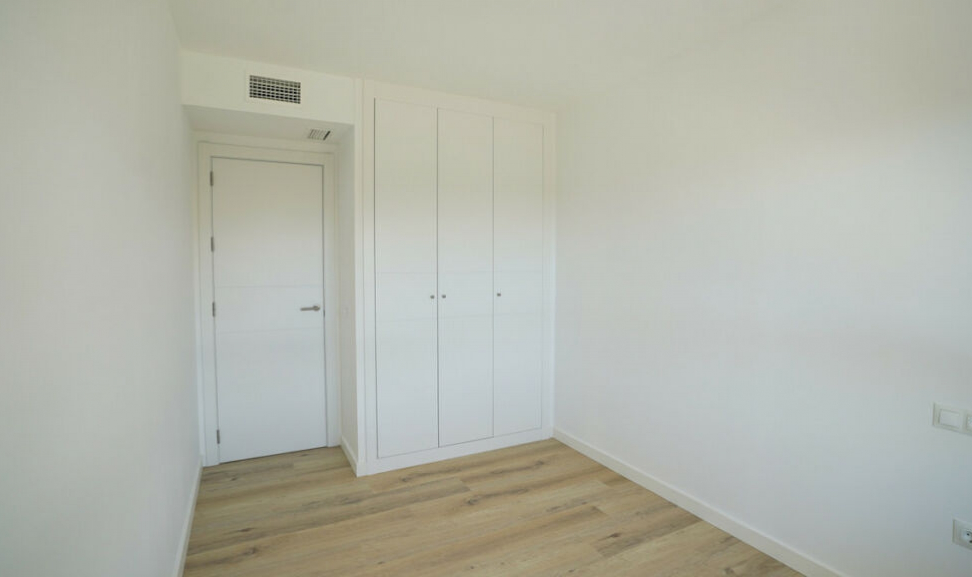 Resale - Apartment -
Marbella