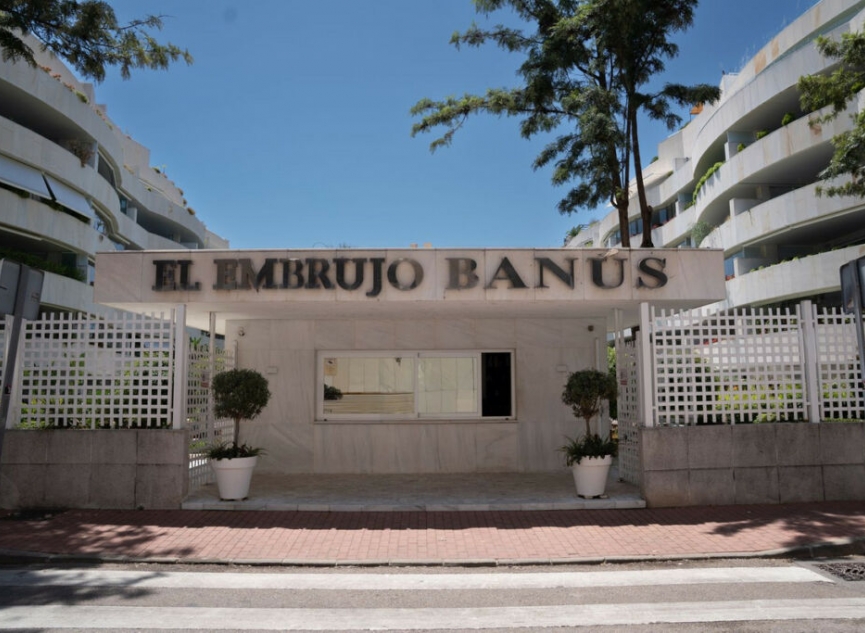 Resale - Apartment -
Marbella