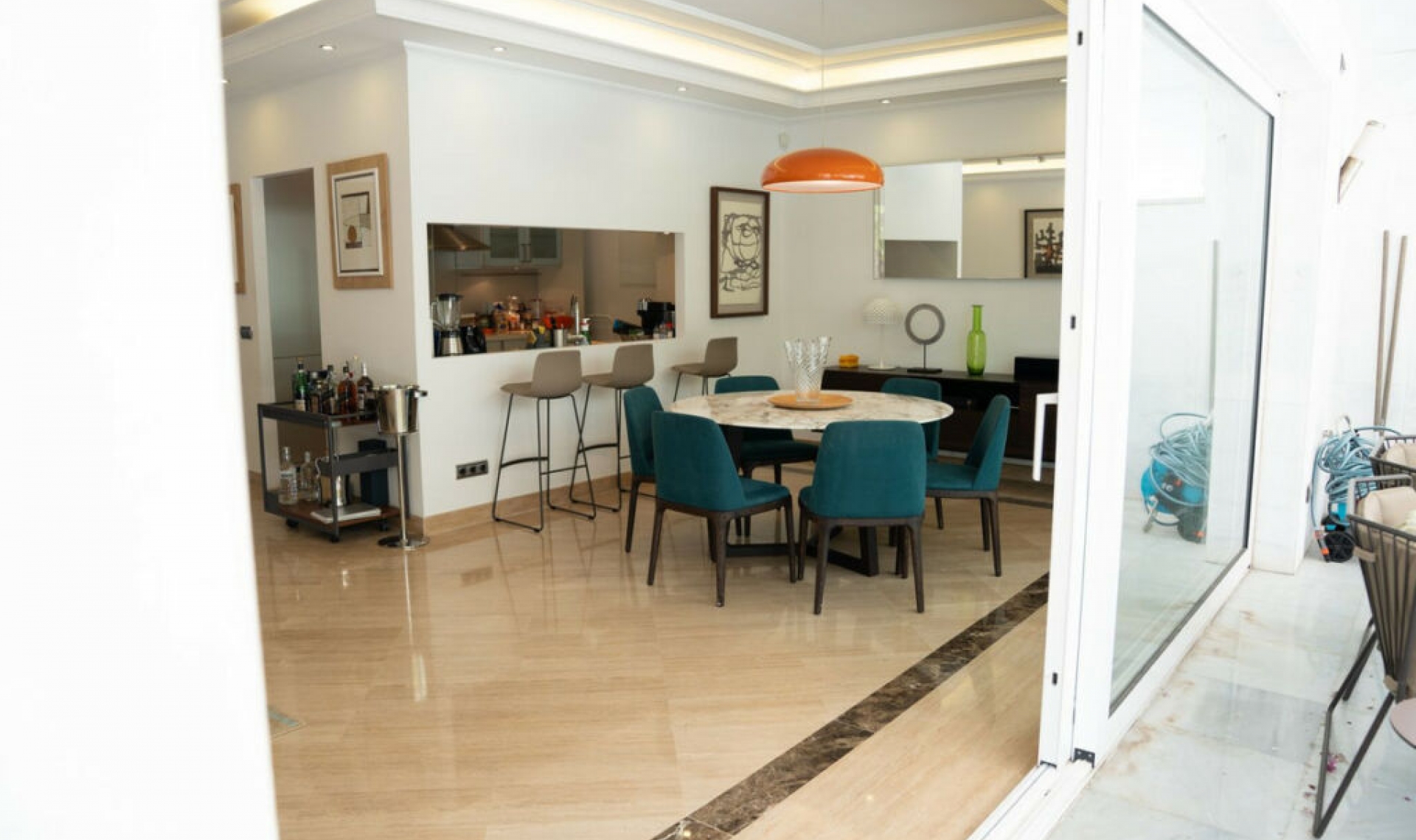 Resale - Apartment -
Marbella
