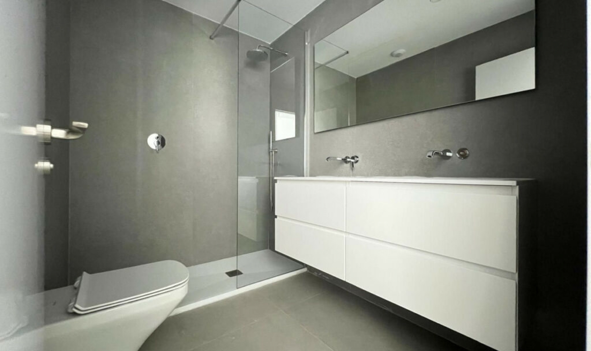 Resale - Apartment -
Marbella