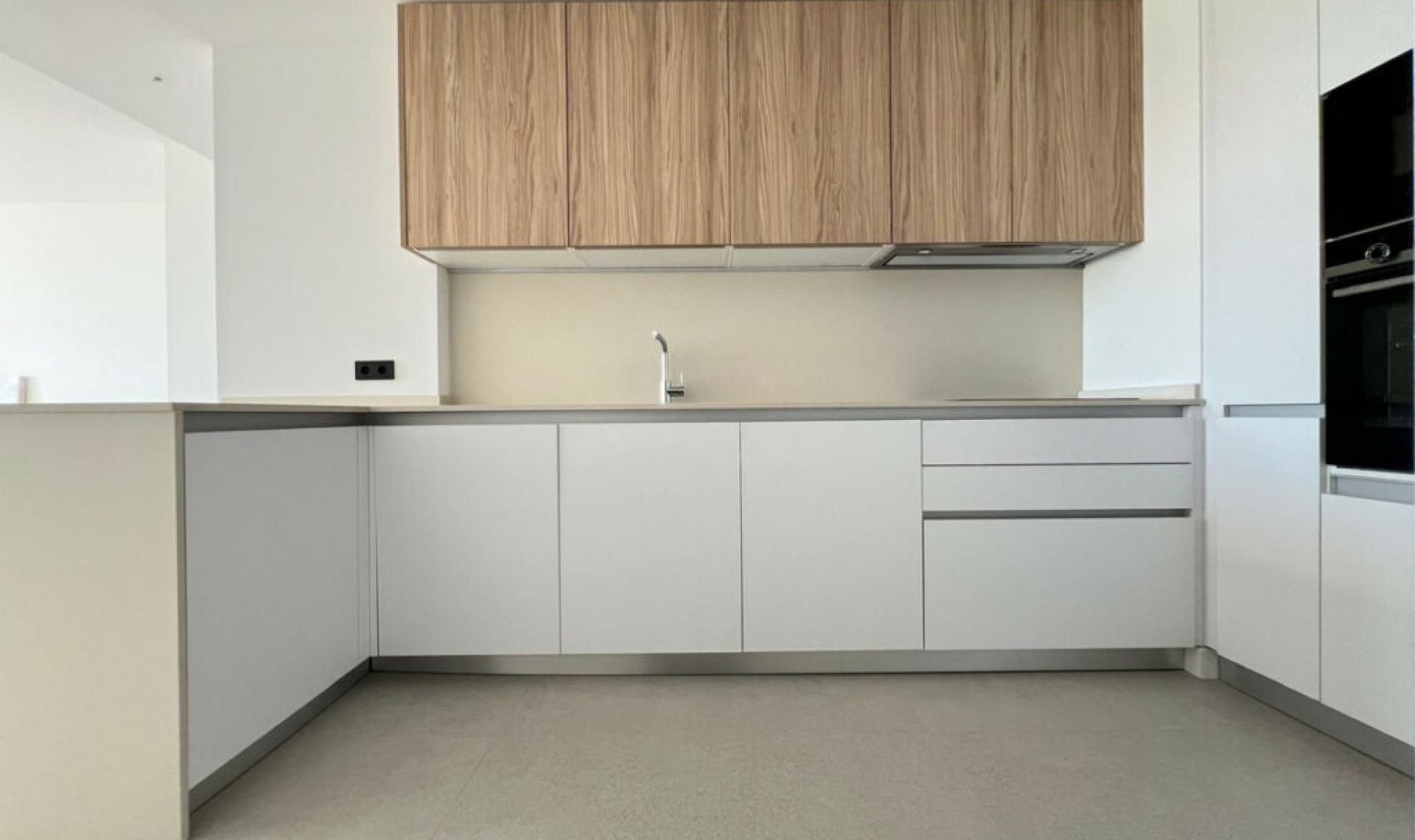 Resale - Apartment -
Marbella