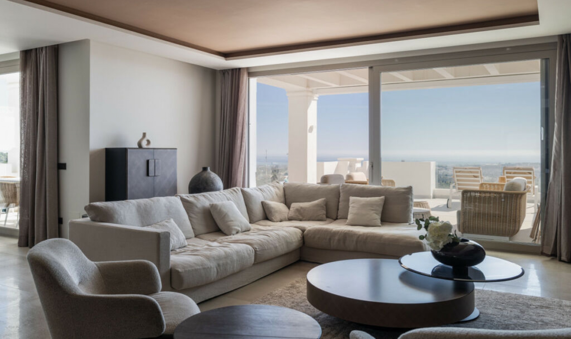 Resale - Apartment -
Marbella