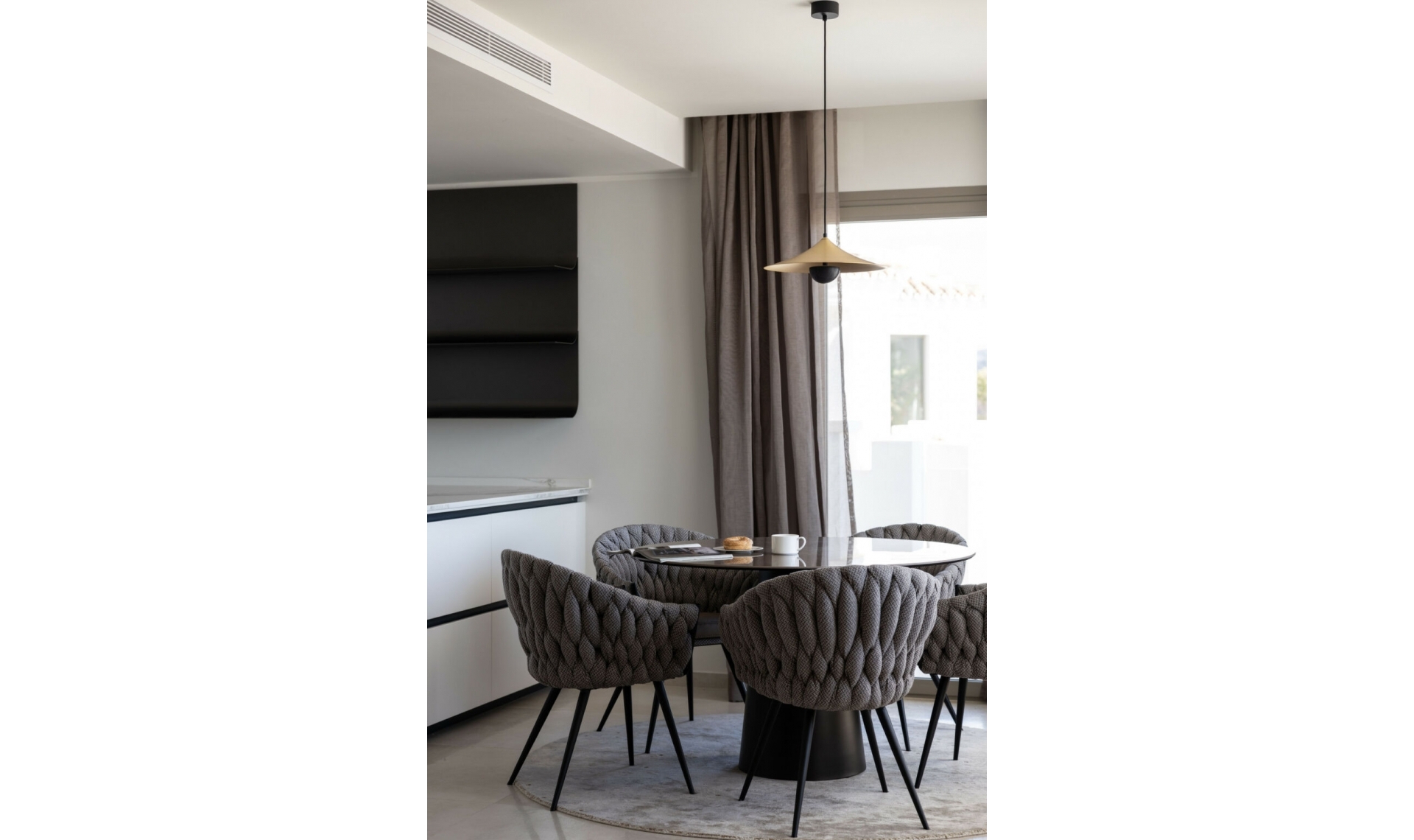 Resale - Apartment -
Marbella