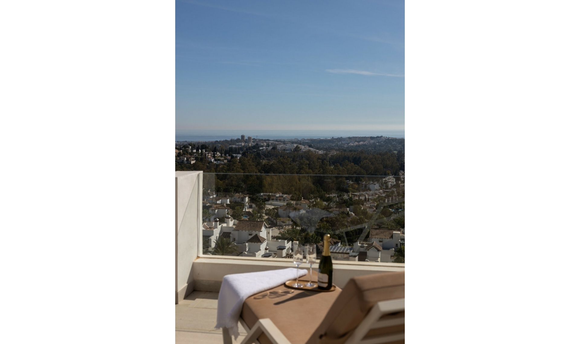 Resale - Apartment -
Marbella