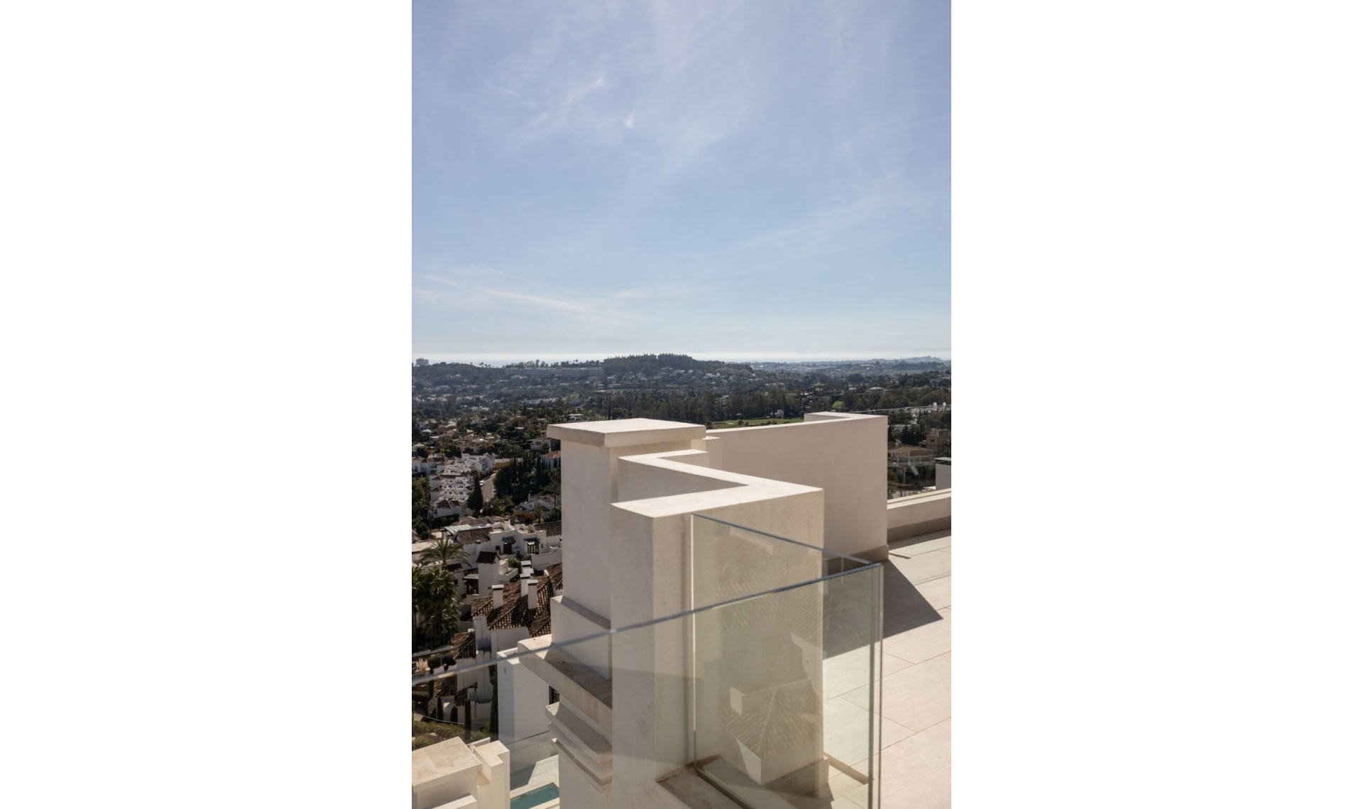 Resale - Apartment -
Marbella