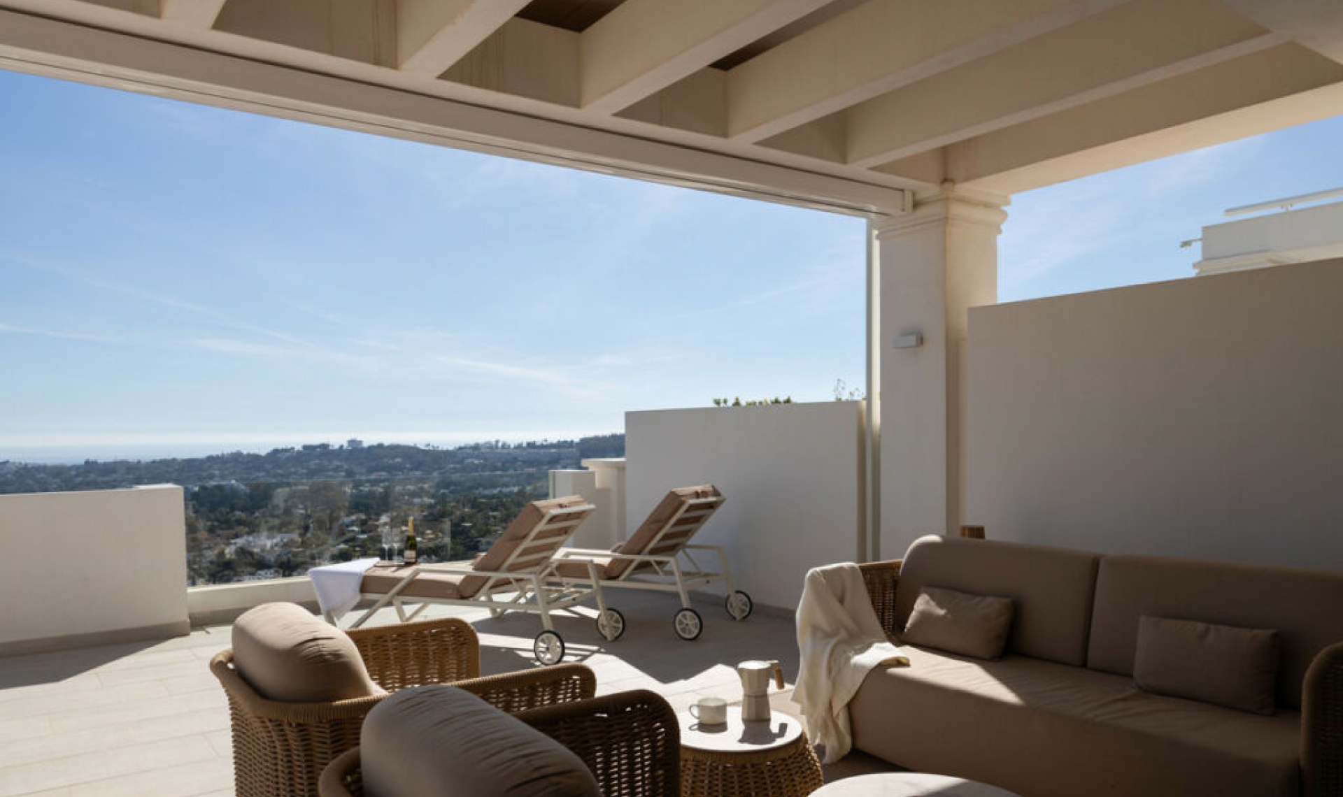 Resale - Apartment -
Marbella