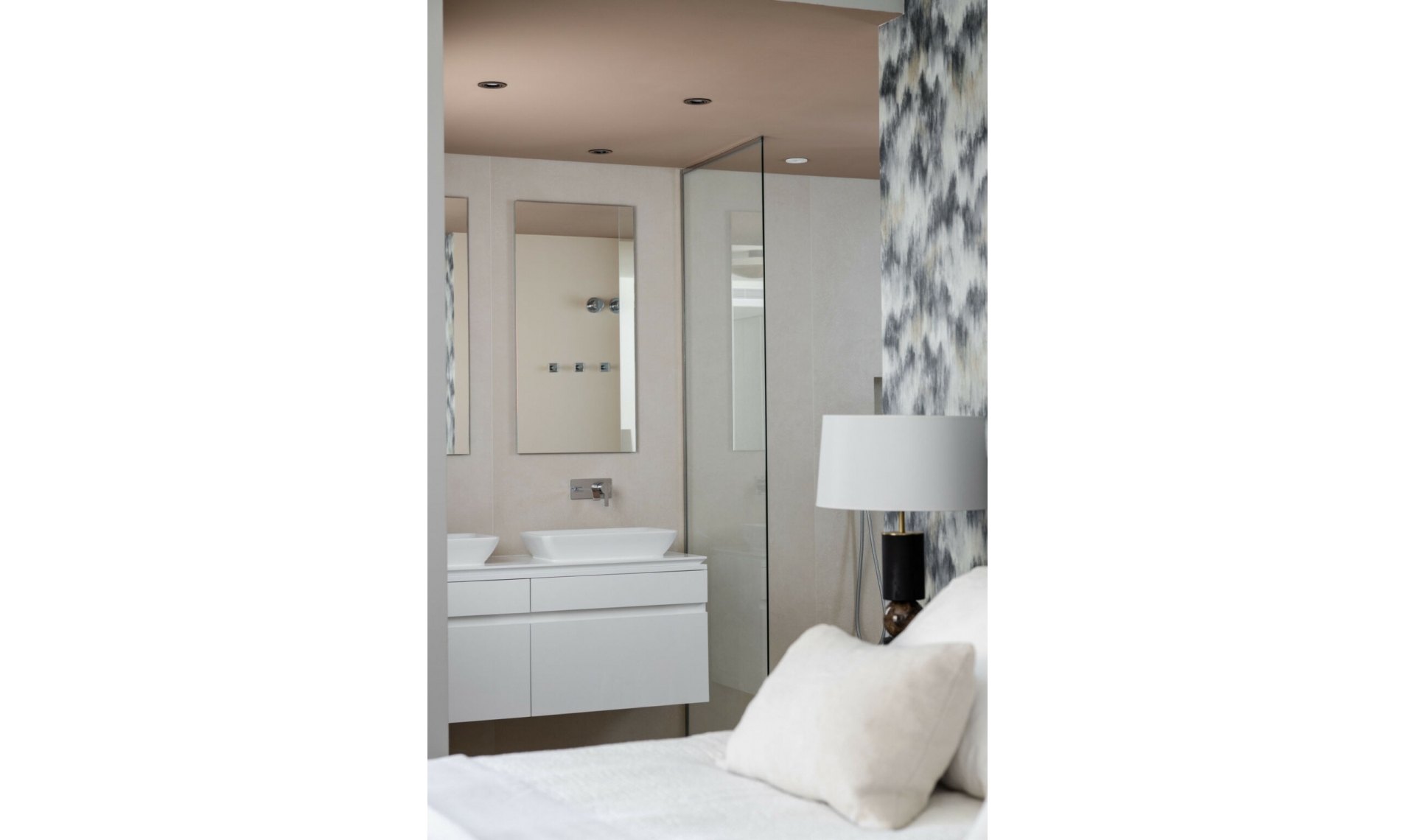 Resale - Apartment -
Marbella