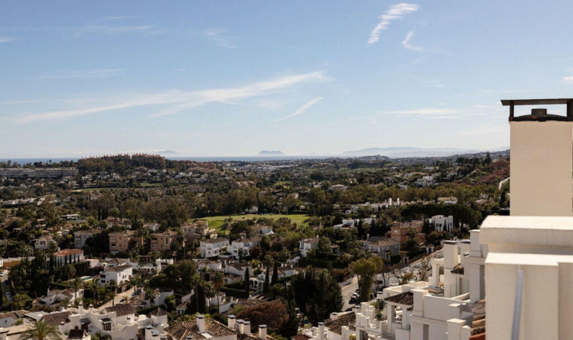 Resale - Apartment -
Marbella