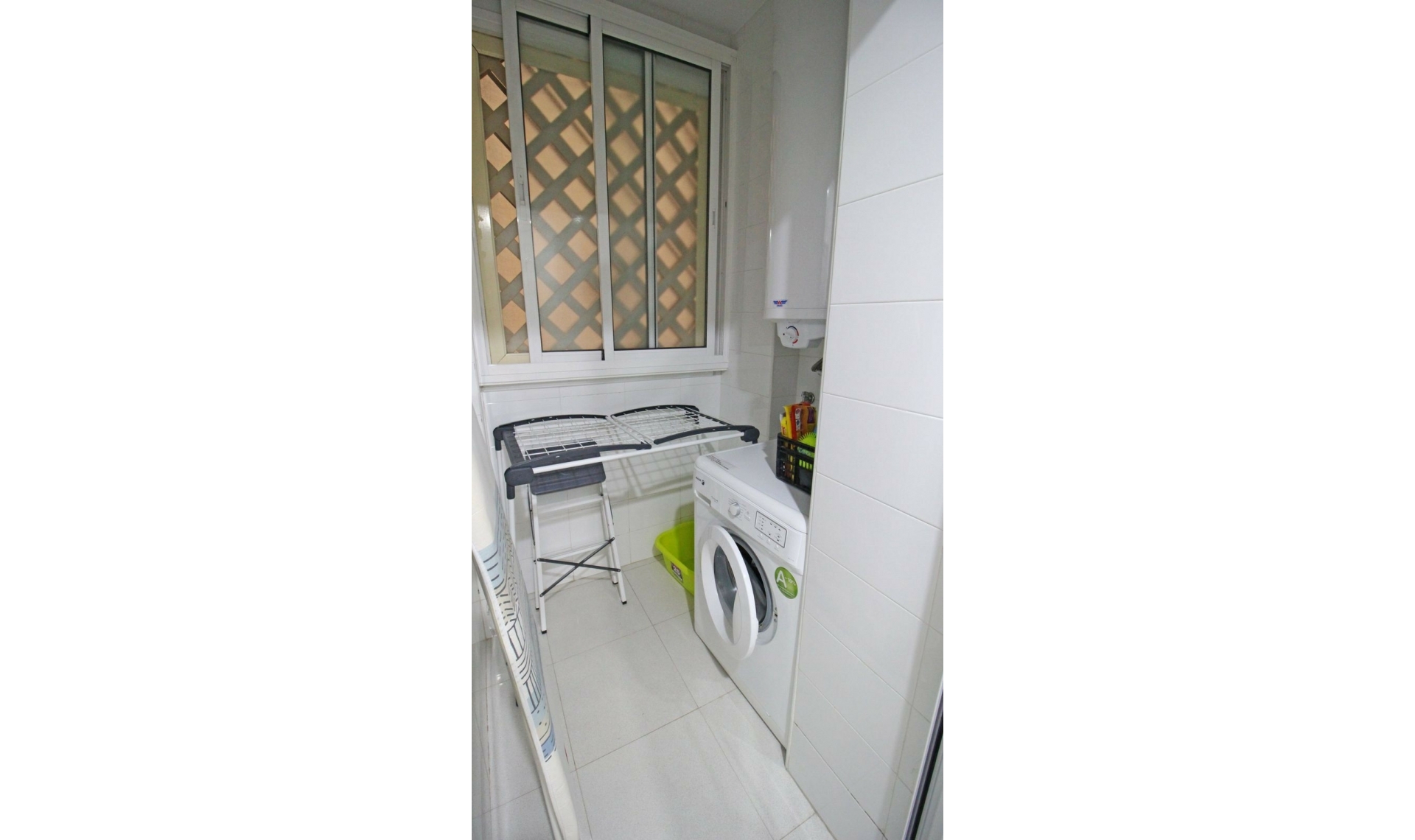 Resale - Apartment -
Marbella