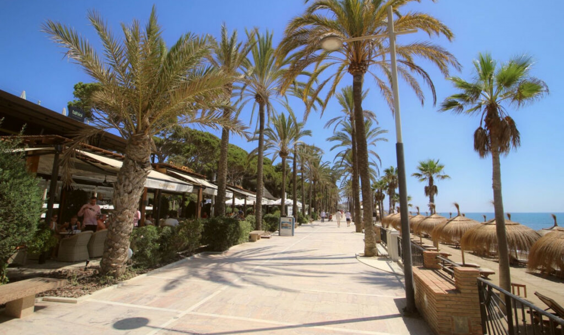 Resale - Apartment -
Marbella