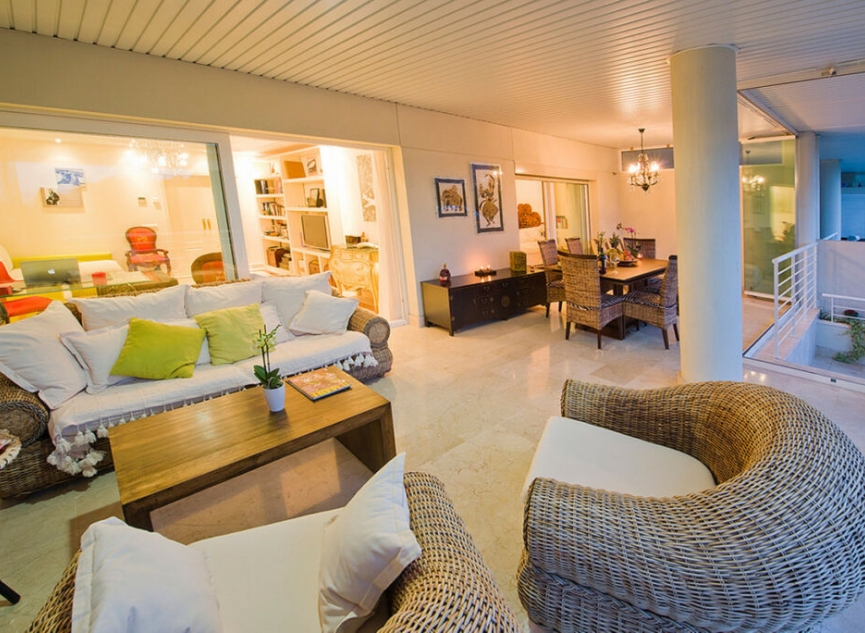 Resale - Apartment -
Marbella