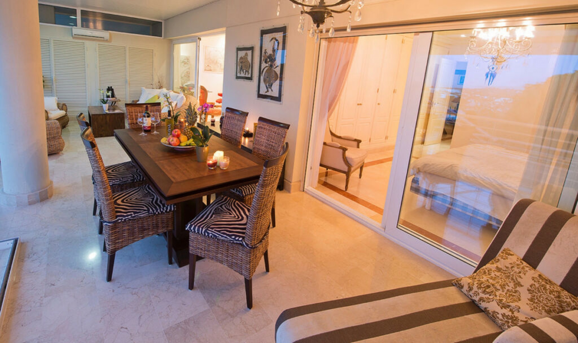 Resale - Apartment -
Marbella