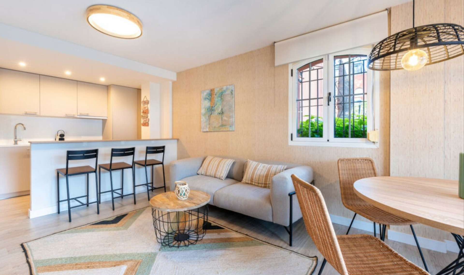 Resale - Apartment -
Marbella