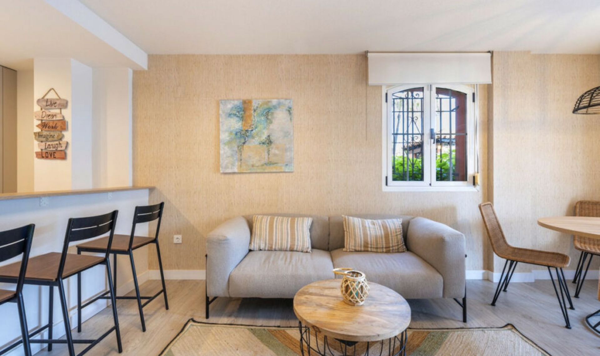 Resale - Apartment -
Marbella