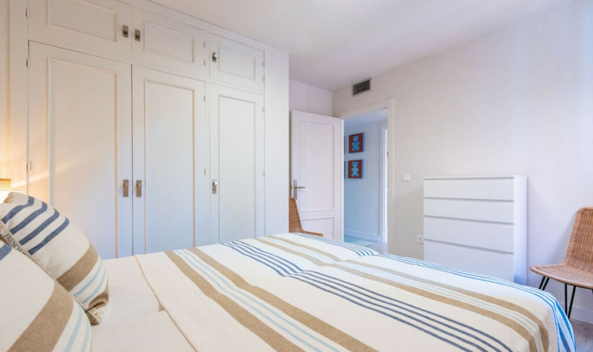 Resale - Apartment -
Marbella