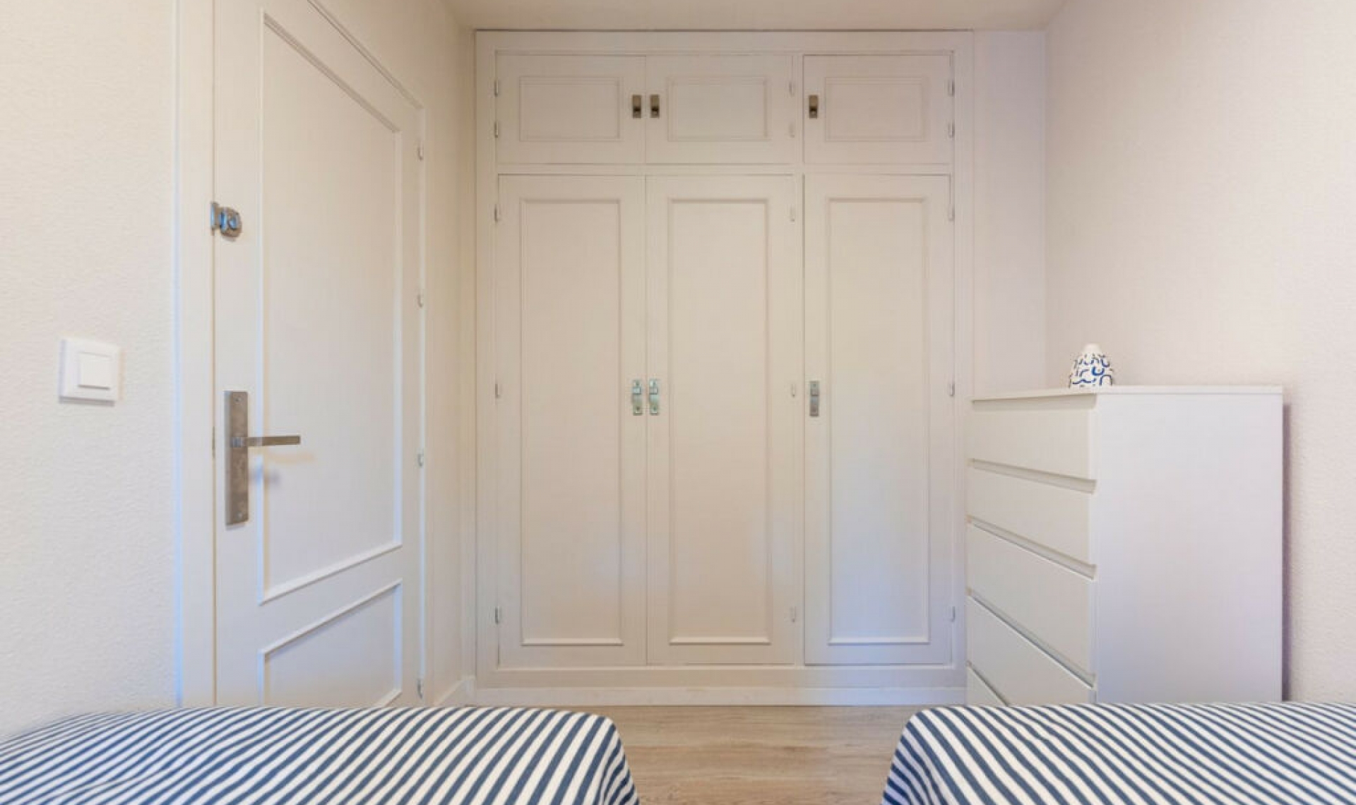 Resale - Apartment -
Marbella