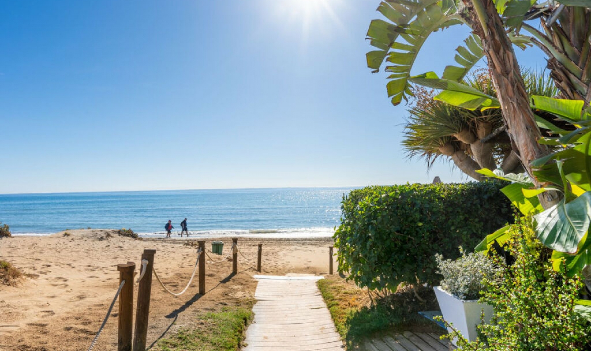 Resale - Apartment -
Marbella