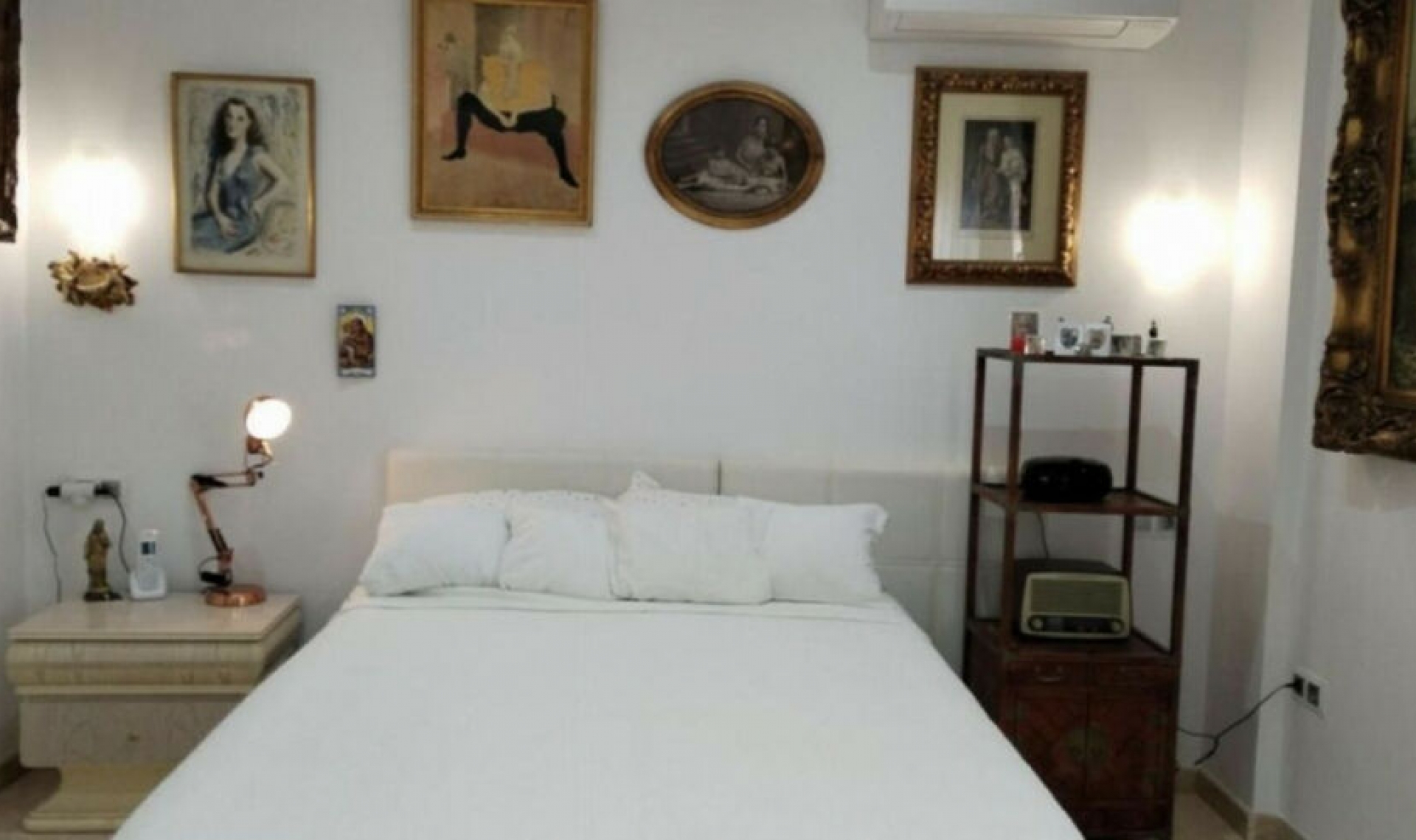 Resale - Apartment -
Marbella