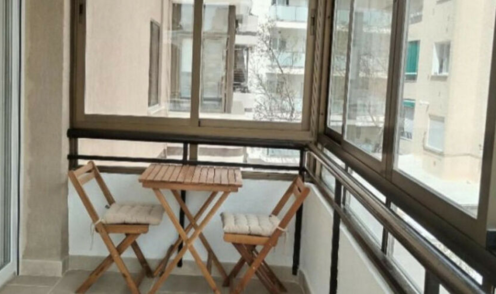 Resale - Apartment -
Marbella