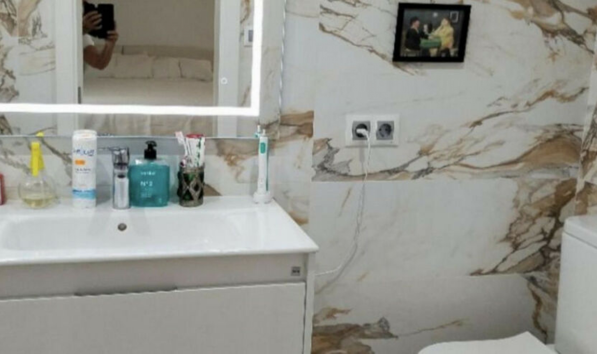 Resale - Apartment -
Marbella