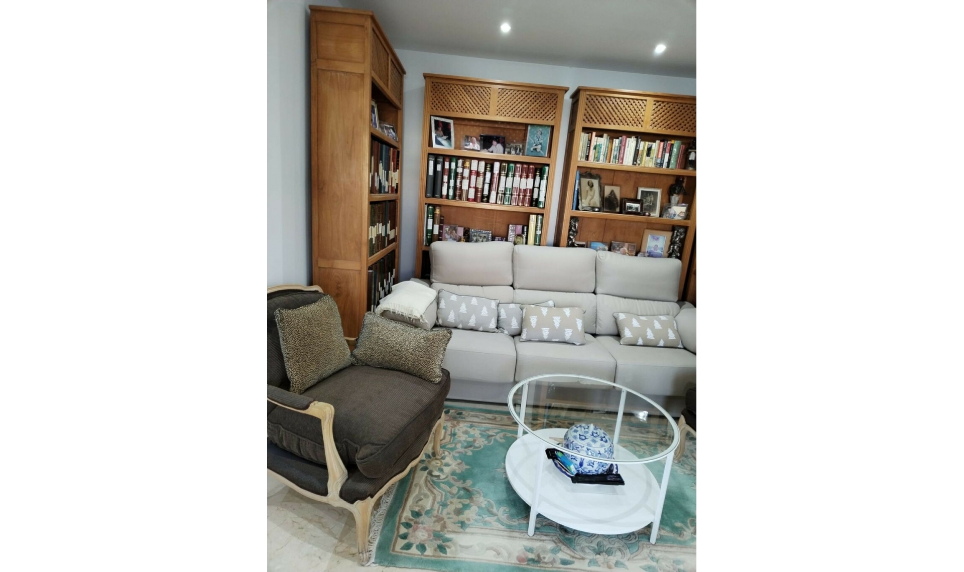 Resale - Apartment -
Marbella