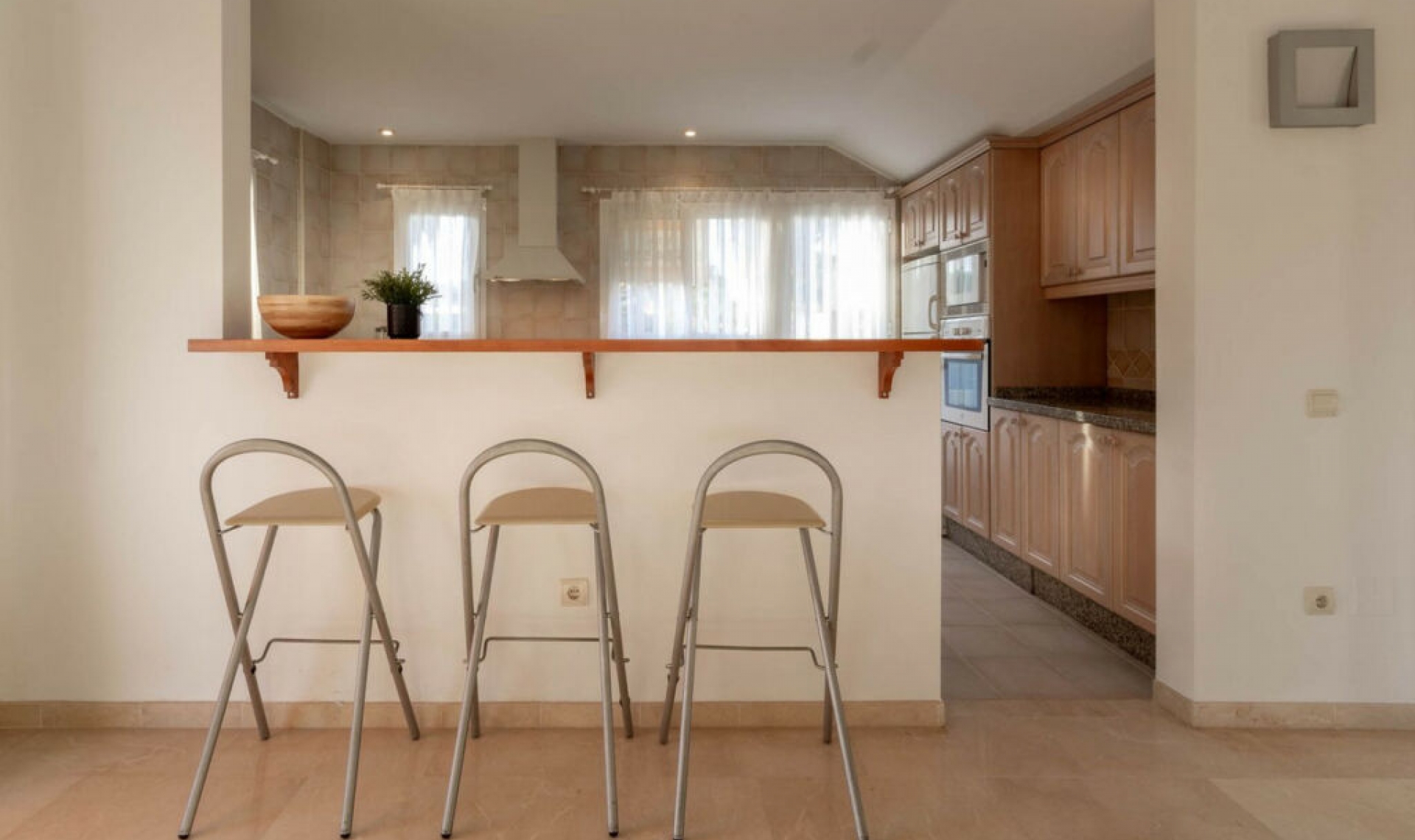 Resale - Apartment -
Marbella