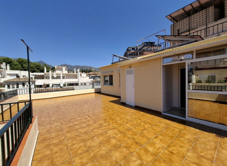 Resale - Apartment -
Marbella