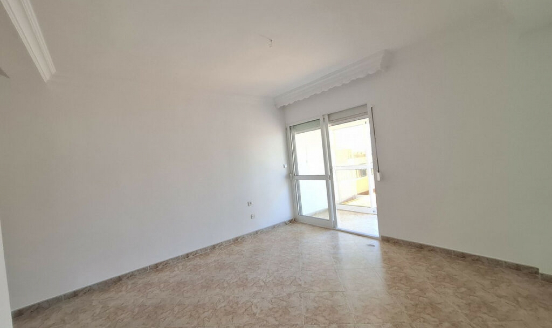 Resale - Apartment -
Marbella