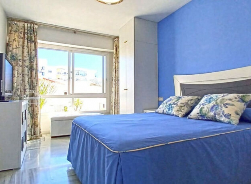 Resale - Apartment -
Marbella