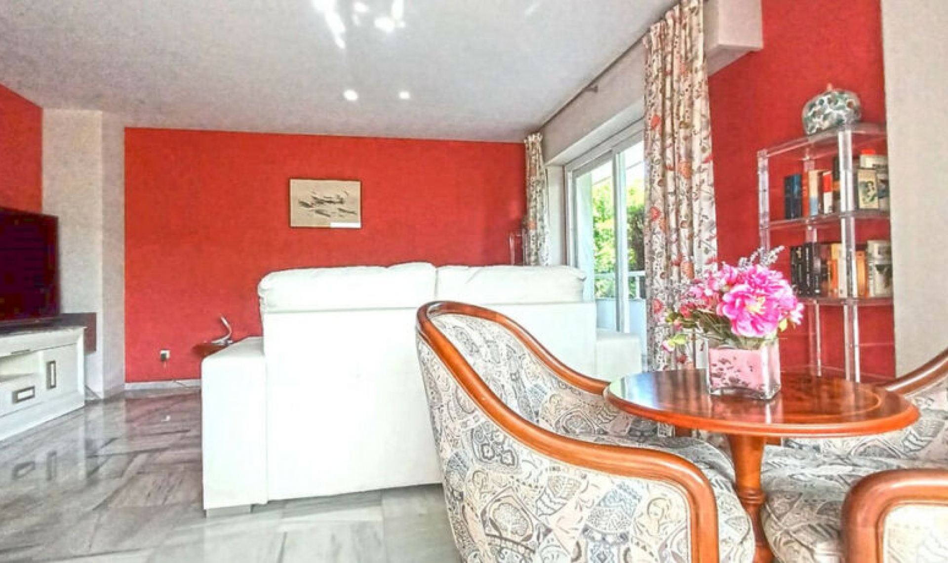 Resale - Apartment -
Marbella