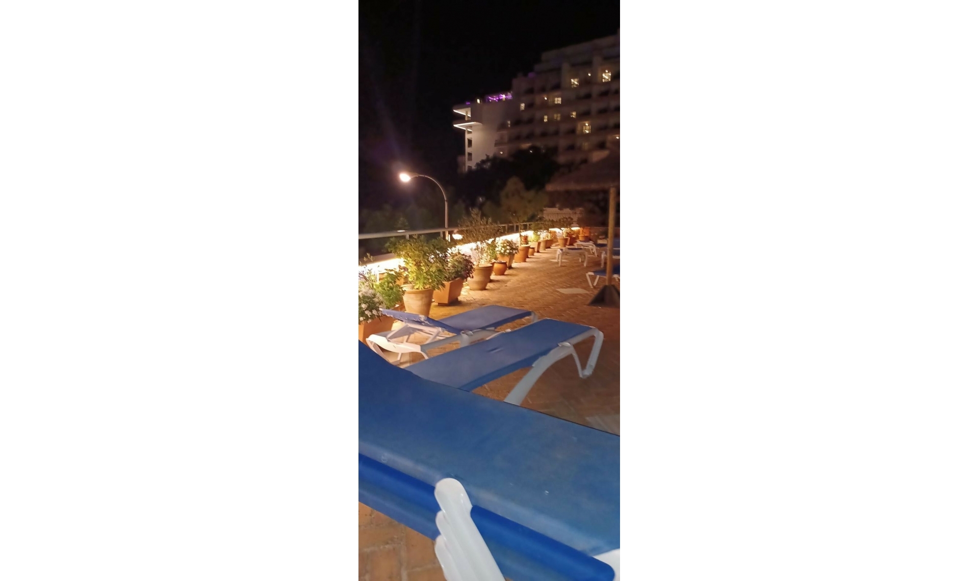Resale - Apartment -
Marbella