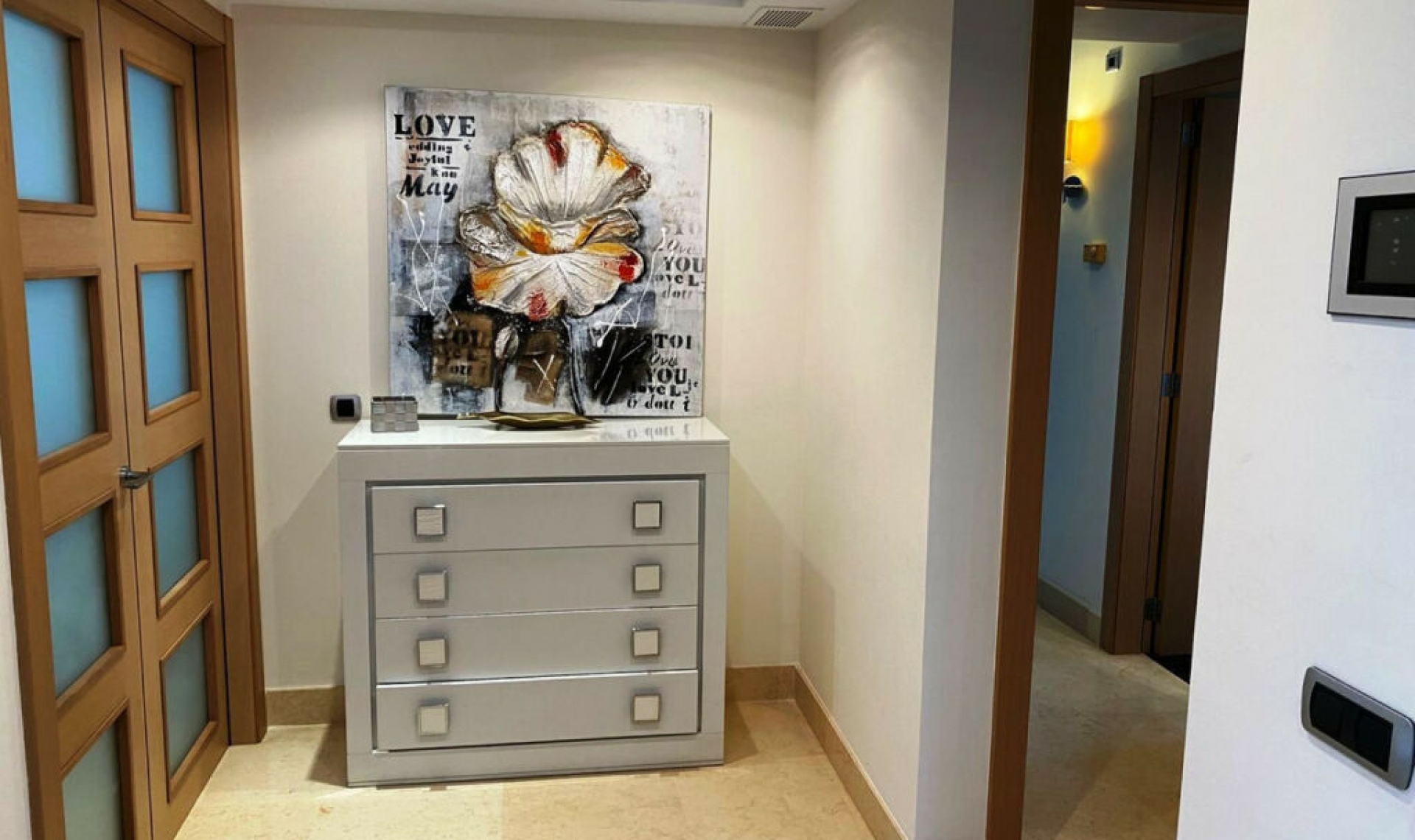 Resale - Apartment -
Marbella