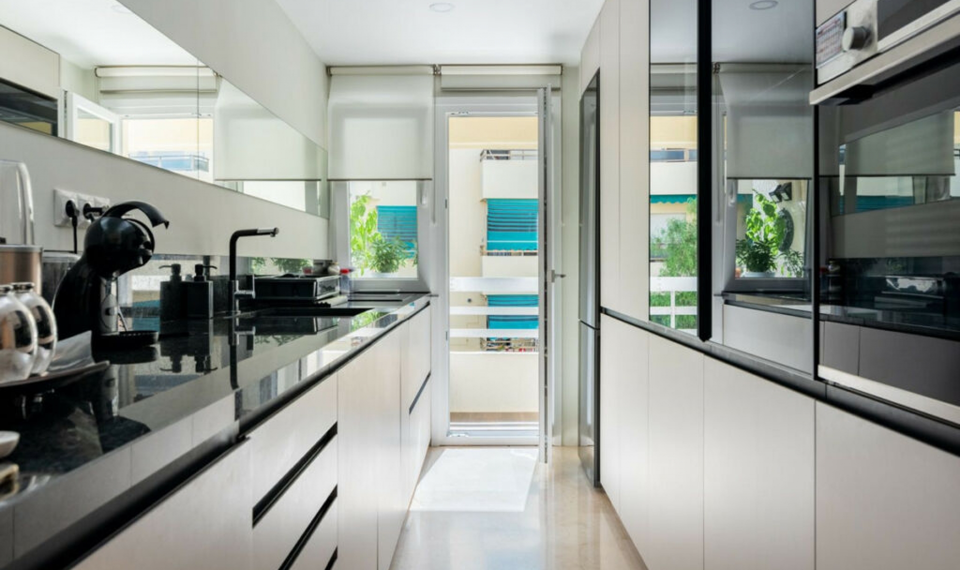 Resale - Apartment -
Marbella