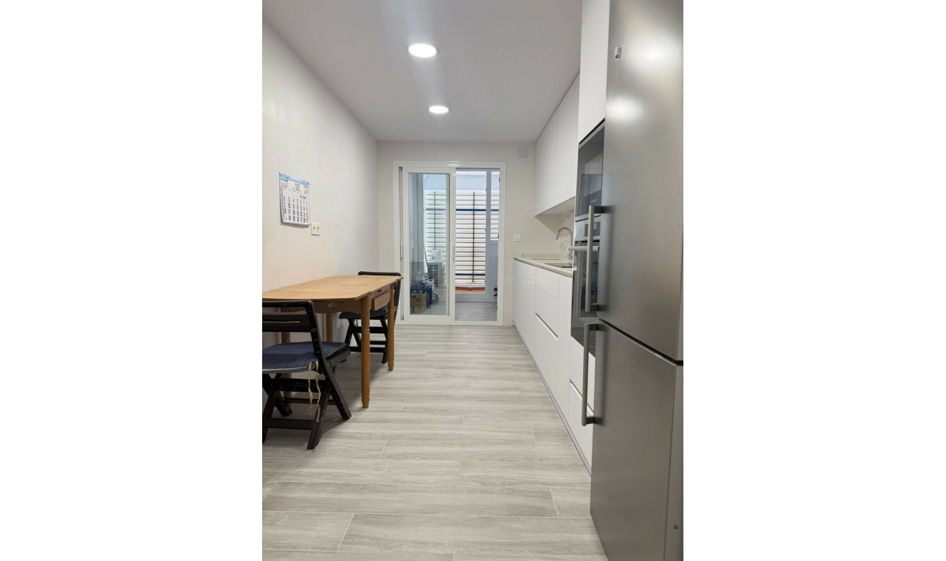 Resale - Apartment -
Marbella