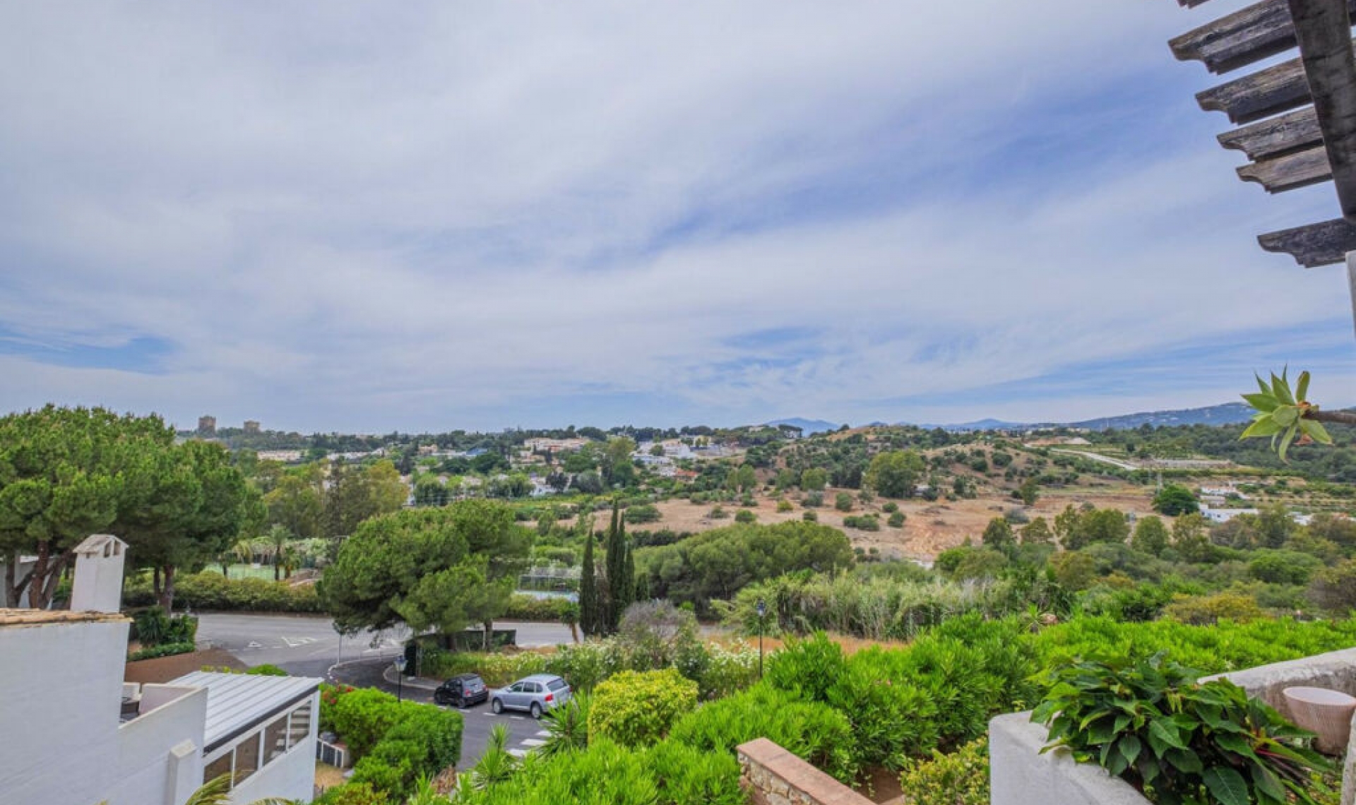 Resale - Apartment -
Marbella