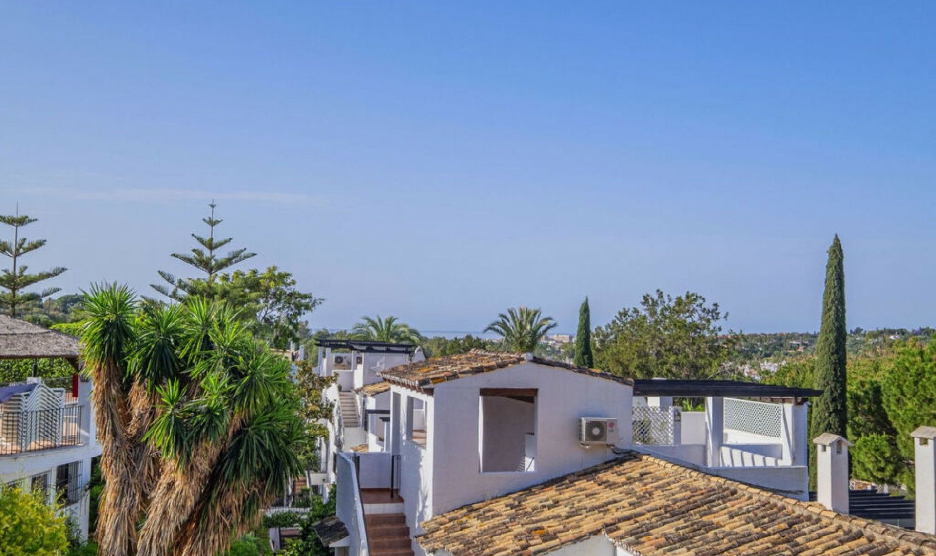 Resale - Apartment -
Marbella