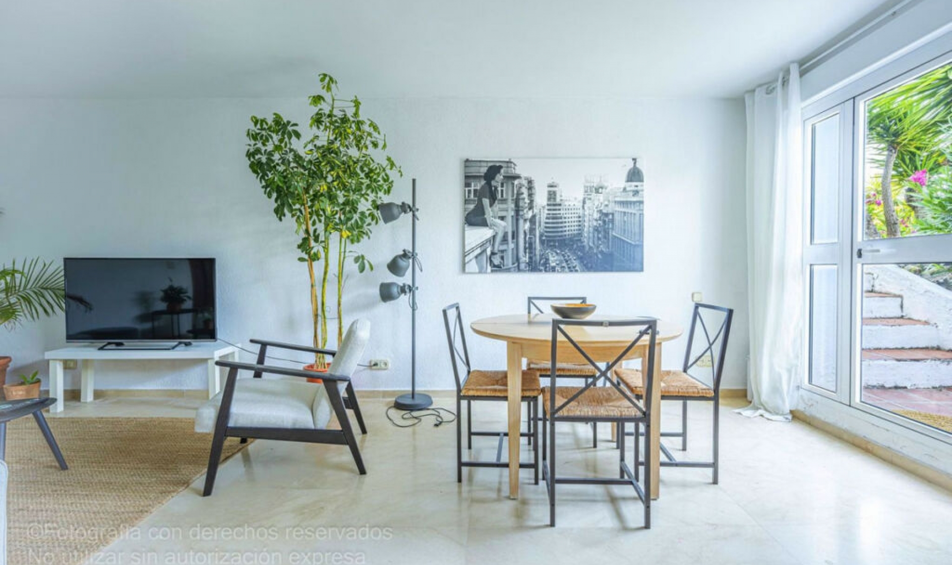 Resale - Apartment -
Marbella