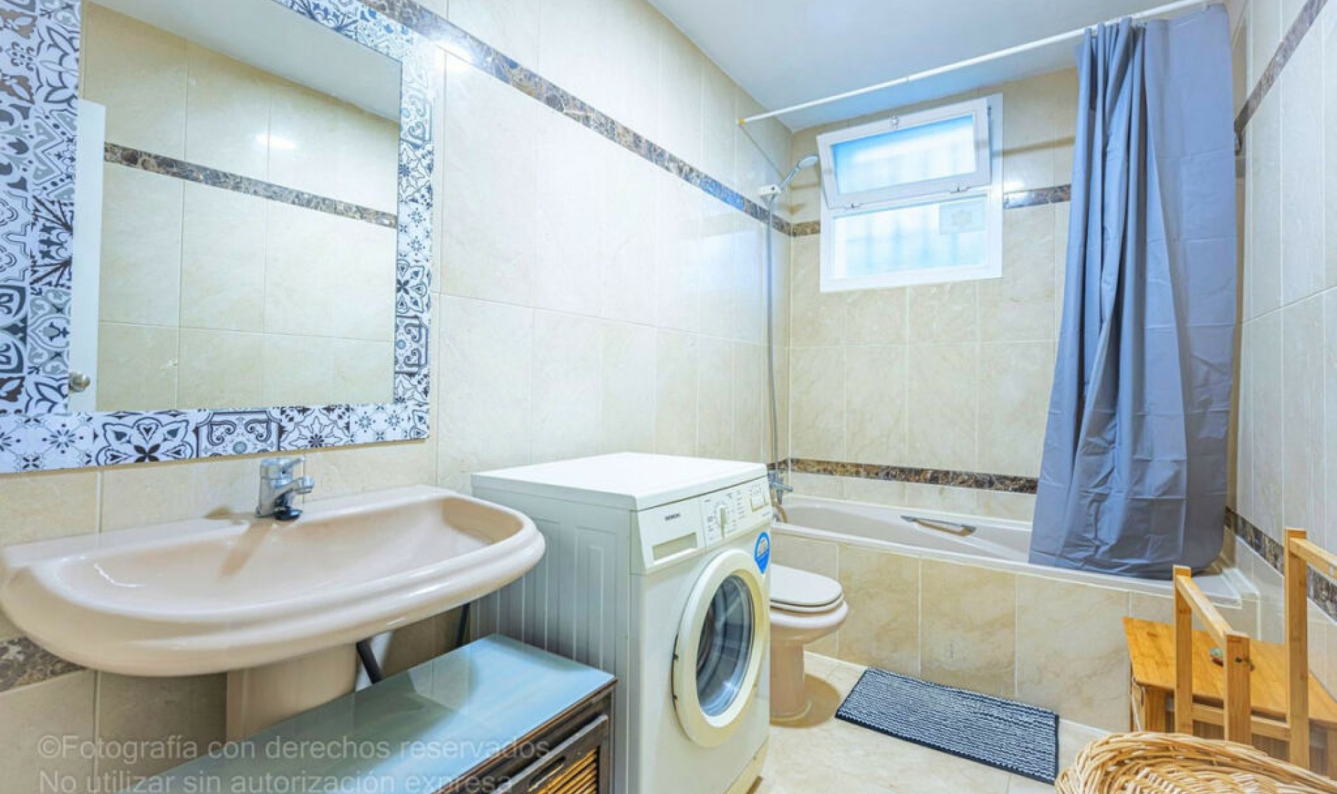 Resale - Apartment -
Marbella