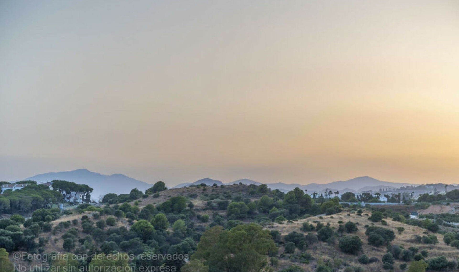 Resale - Apartment -
Marbella