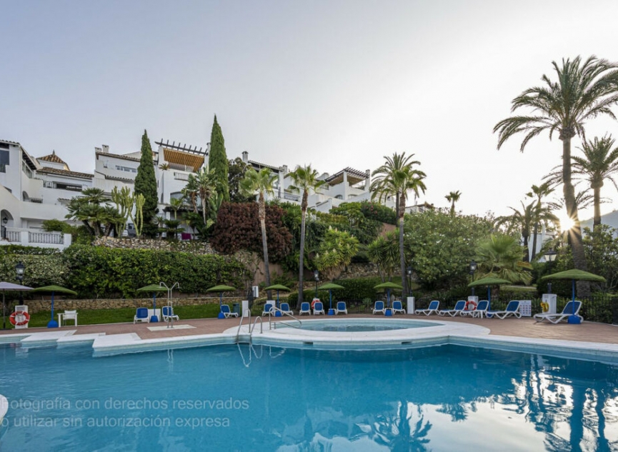 Resale - Apartment -
Marbella