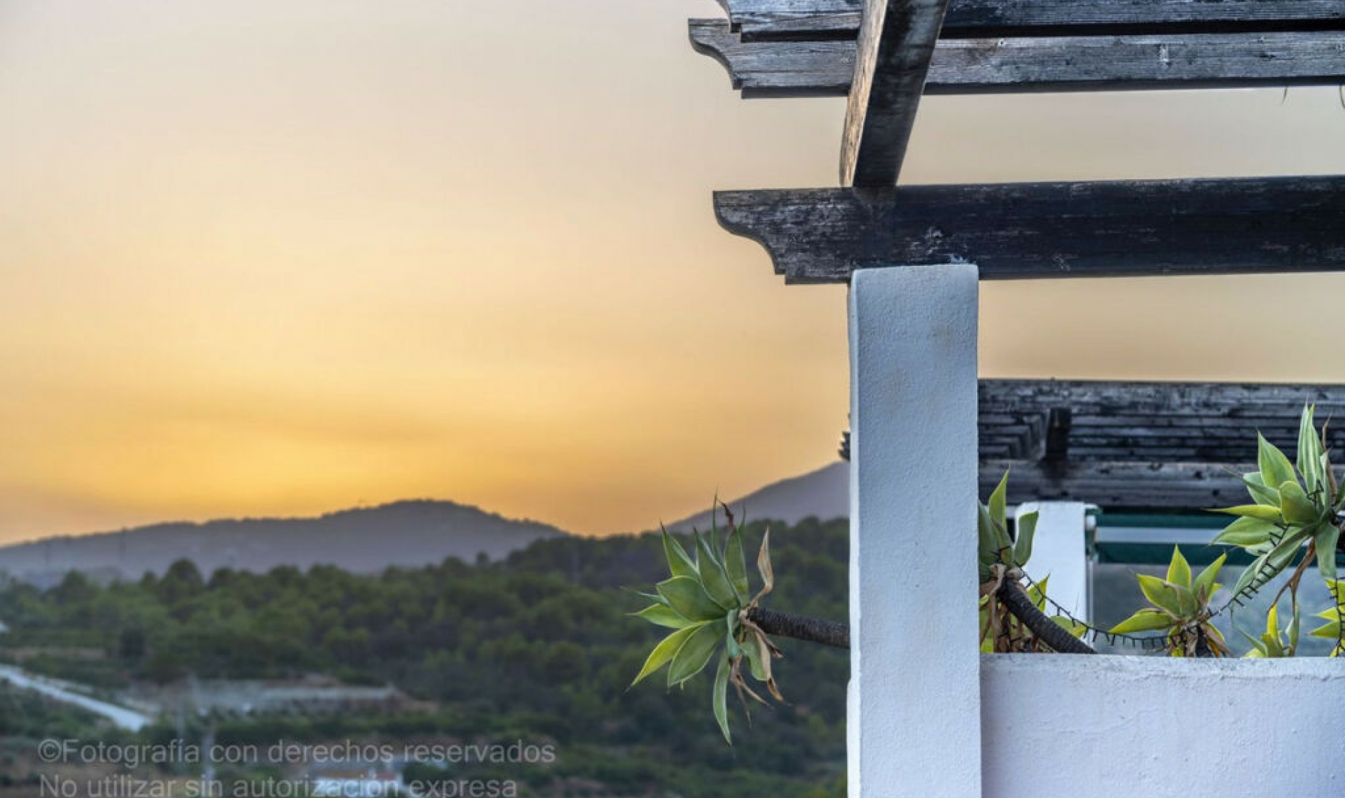 Resale - Apartment -
Marbella