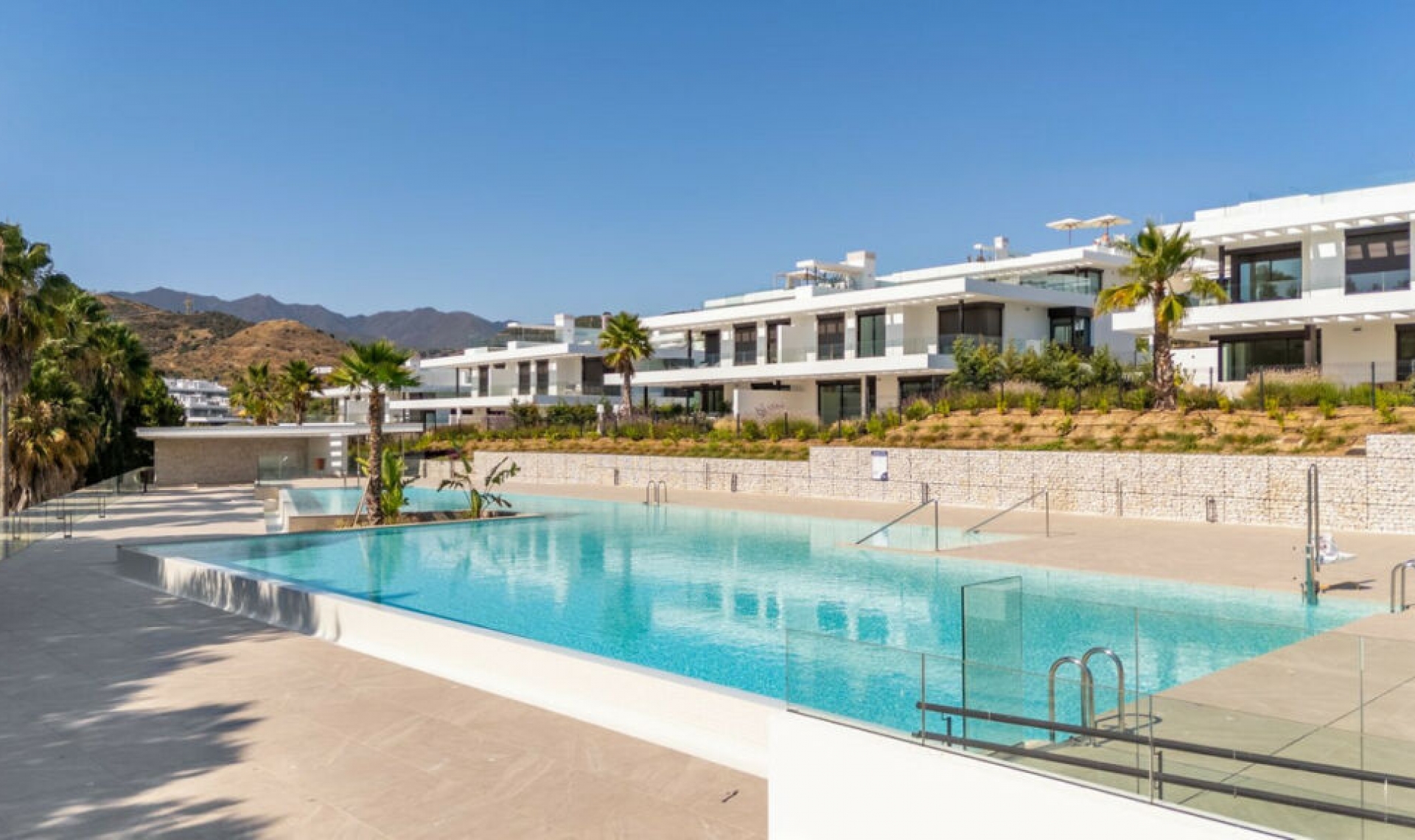 Resale - Apartment -
Marbella