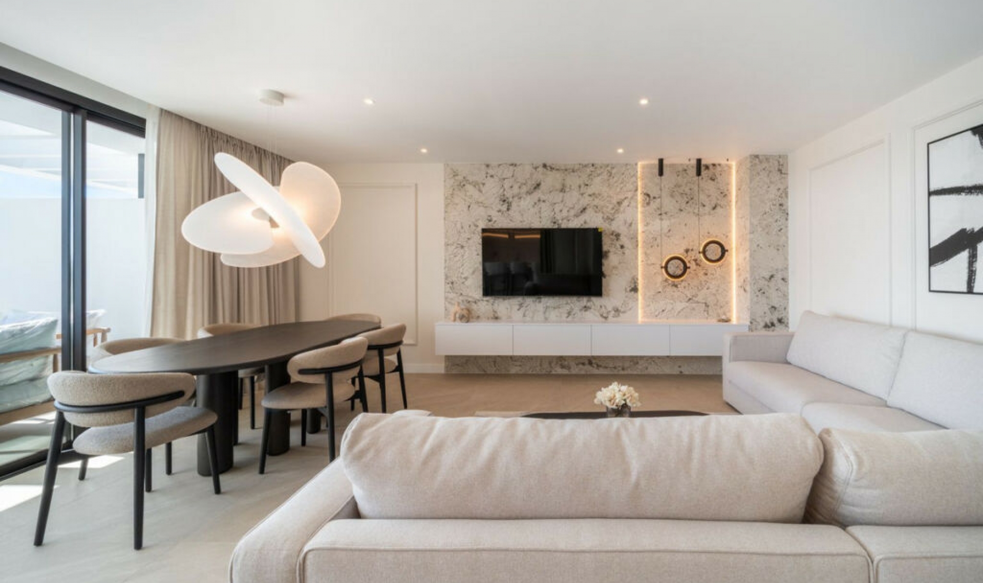 Resale - Apartment -
Marbella