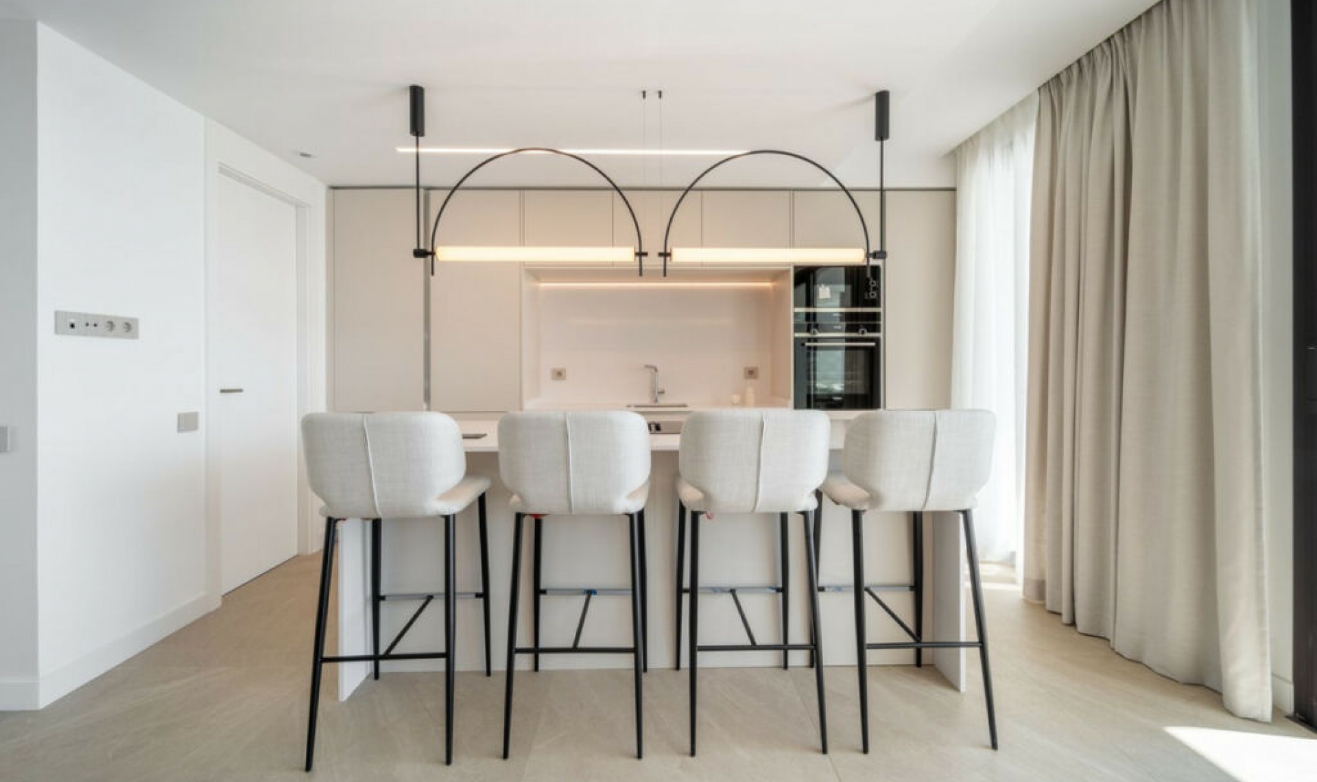 Resale - Apartment -
Marbella