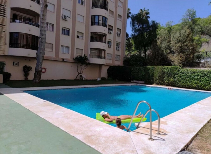 Resale - Apartment -
Marbella