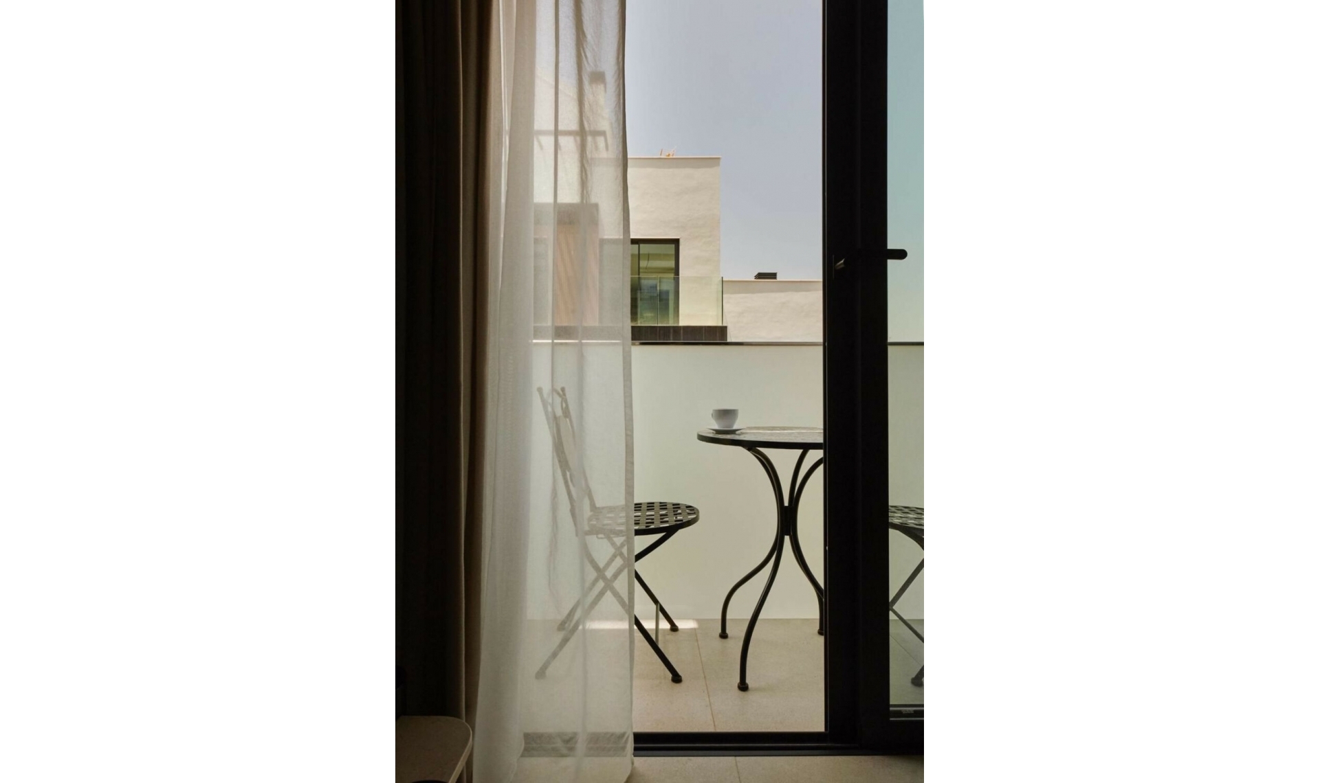 Resale - Apartment -
Marbella