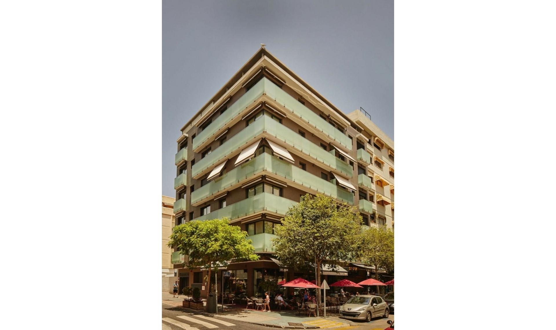 Resale - Apartment -
Marbella