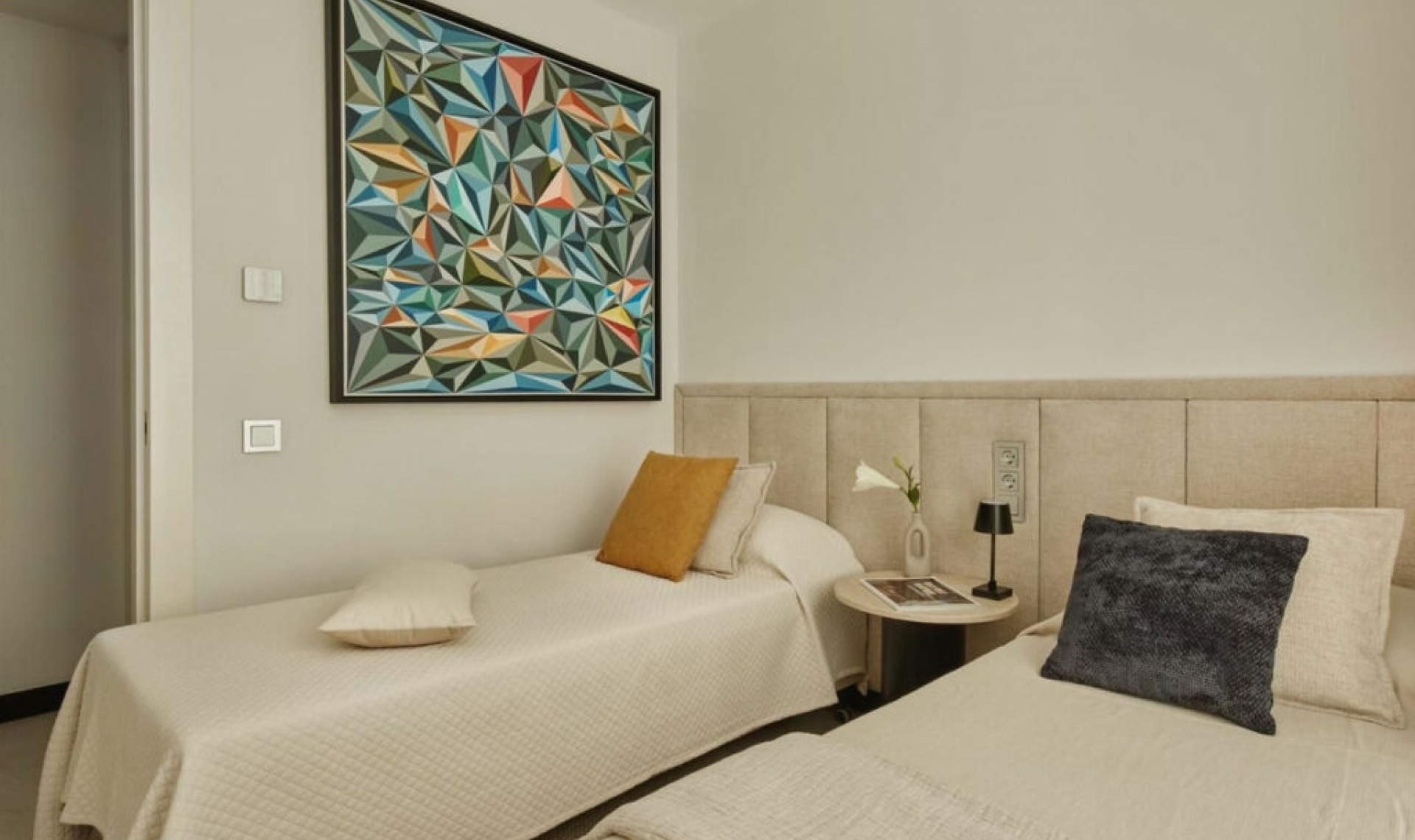 Resale - Apartment -
Marbella