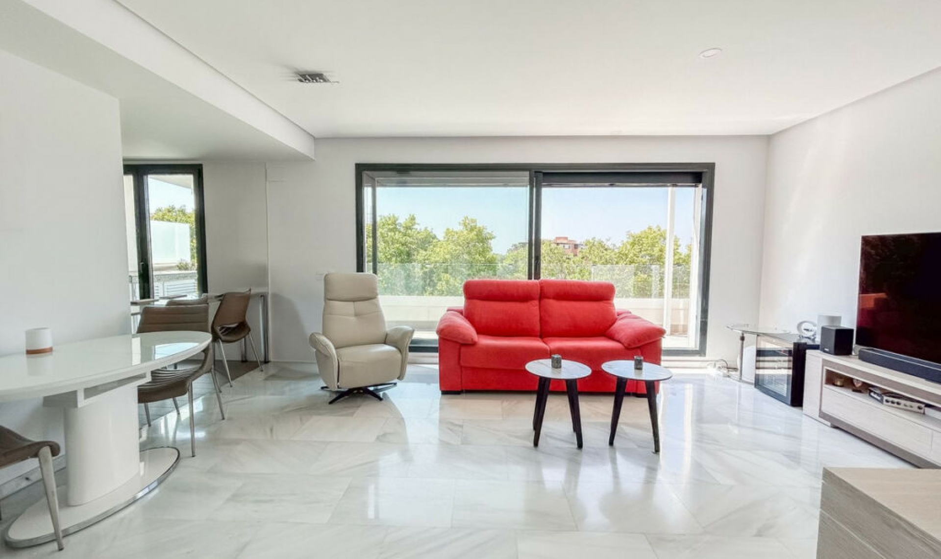 Resale - Apartment -
Marbella